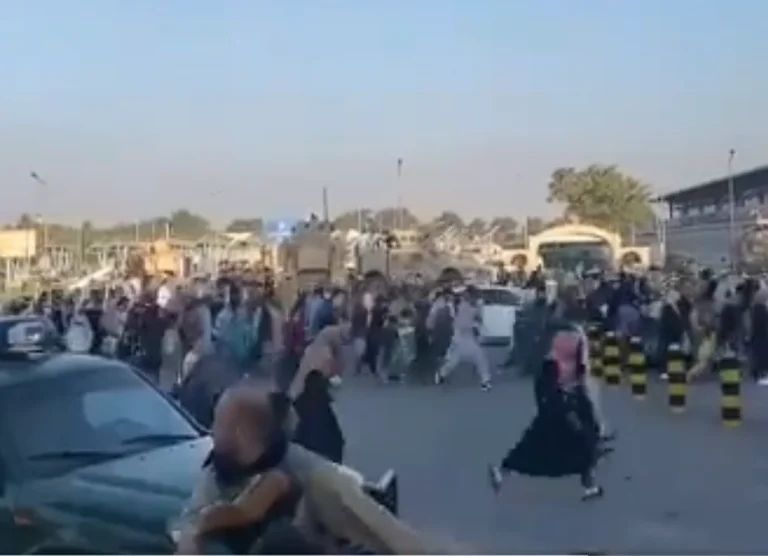 Afganistan: Të paktën pesë të vdekur në aeroportin e Kabulit