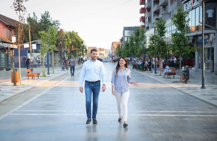 PDK e zyrtarizon deputeten Floretë Zenullahu kandidate për kryetare të Podujevës