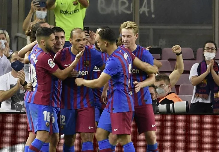 Epoka post-Messi fillon me fitore për Barcelonën, Sociedad mposhtet në ‘Camp Nou’
