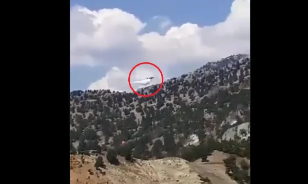 Rrëzohet aeroplani rus që po shuante zjarre në Turqi, tetë të vdekur