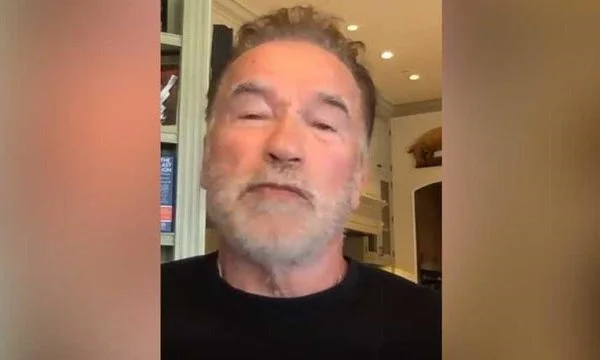 Arnold Schwarzenegger: Nëse nuk e mban maskën je budalla