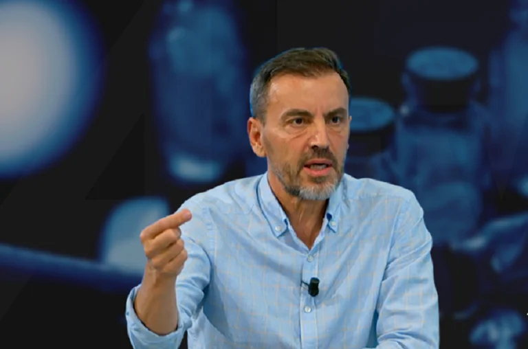 Tolaj: Përzierja e dy vaksinave e rritë më shumë imunitetin, por në Kosovë nuk lejohet