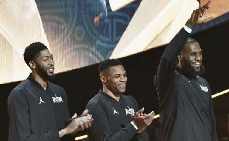 Westbrook: LeBron është më i miri, do të bëj gjithçka t’i ndihmoj atij