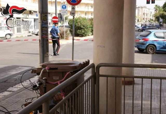 Shqiptari qëllon 18 herë mbi ish-të dashurën në Itali: Doja ta trembja