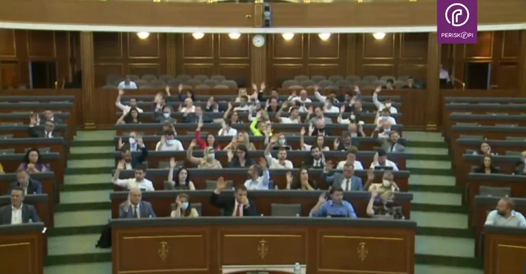Kuvendi miraton Raportin me Rekomandime lidhur me problemet e evidentuara në KOSTT