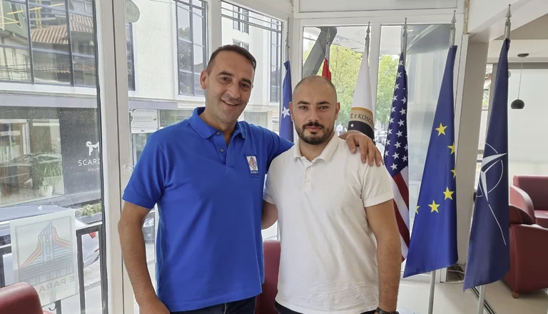 Aktivisti i VV-së nga Kodra e Trimave i bashkohet Daut Haradinajt