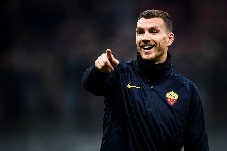 Dzeko pyetet nëse ka marrëveshje me Inter, jep gjysmë-konfirmimi