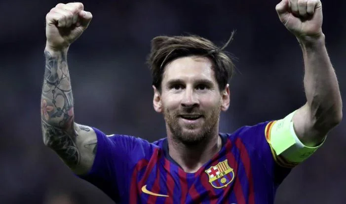 E pabesueshme: Barca i bën Messit ofertë në minutat e fundit para nisjes për Paris