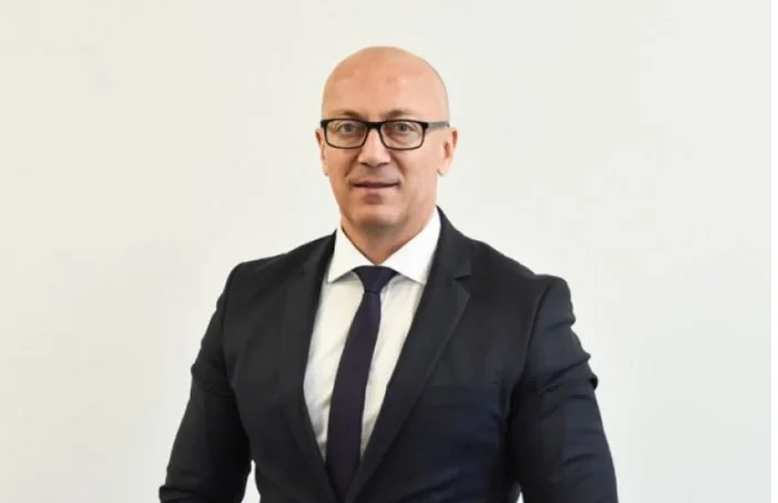 Rakiqi i Qeverisë: Kurti po e bllokon qëllimisht dialogun, Brukseli shumë pasiv ndaj Prishtinës