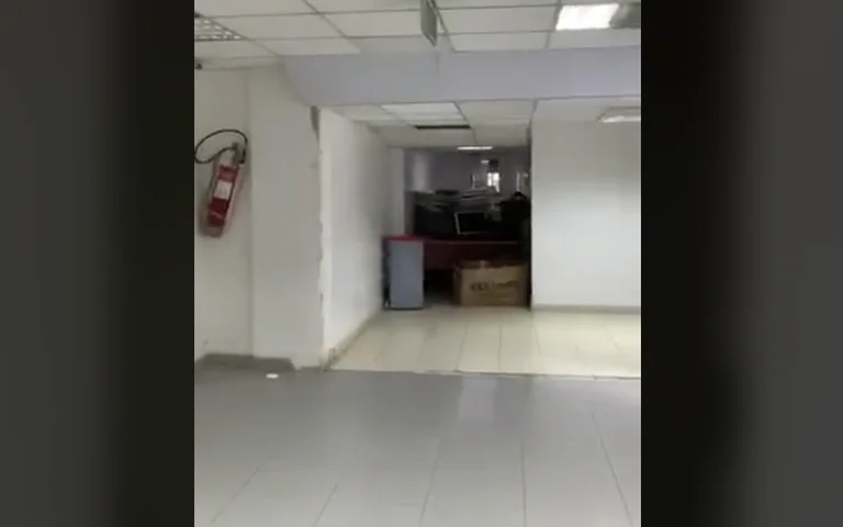 Klinika e Radiologjisë pa mjekë, revoltohet qytetari: Asnjë njeri nuk është, gjithçka thatë