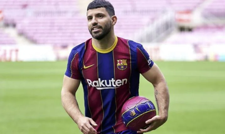 Aguero do të mungojë tri deri në katër javë për skuadrën e Barcelonës