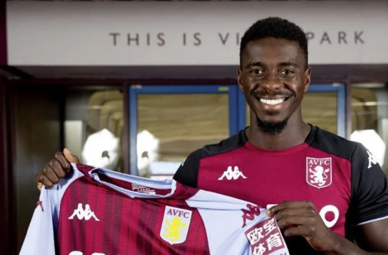 Zyrtare: Aston Villa merr lojtarin e Man Utd