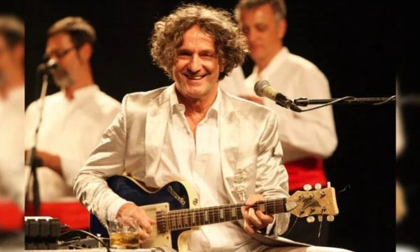 Bregovic dit que Mère Teresa est Roma