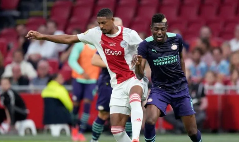 SPV demolon Ajaxin in finale della Supercoppa Olanda