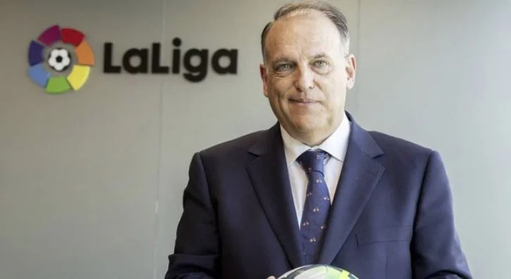 Le président de La League, Thebas, réagit à Laporta pour une fausse interprétation.