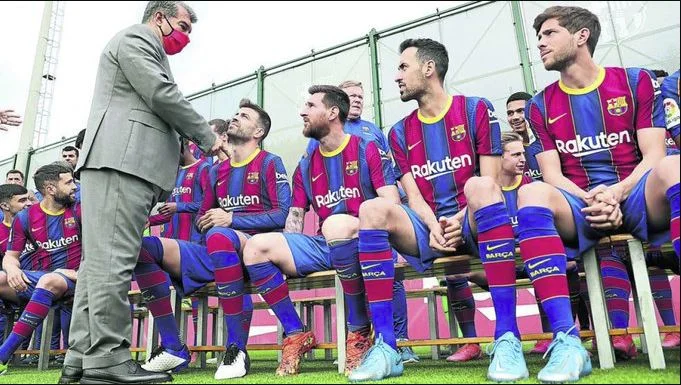 Laporta est montrée à l'exercice de Barcelone a dit aux joueurs de la situation Messi
