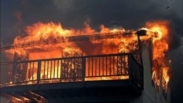Plusieurs maisons et terrains sont impliqués dans l'incendie de Prizren Suhareka, détails de la police