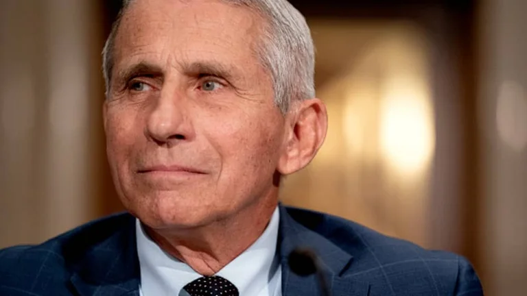 Prompt Fauci: La próxima vacuna del virus podría ser más pesada.