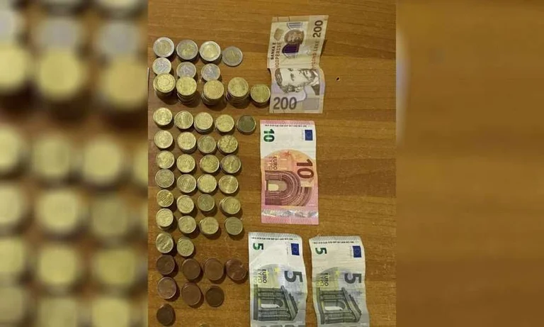 La lutte contre l'informel est terminée : la police de Ferizaj a confisqué la charité de deux mendiants, ont été condamnés à une amende