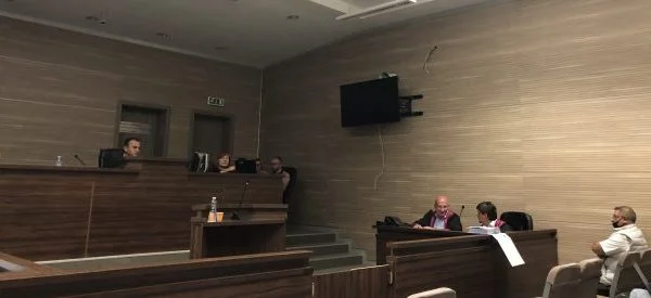 Sentenza di Burdush testimonia i sospetti cittadini