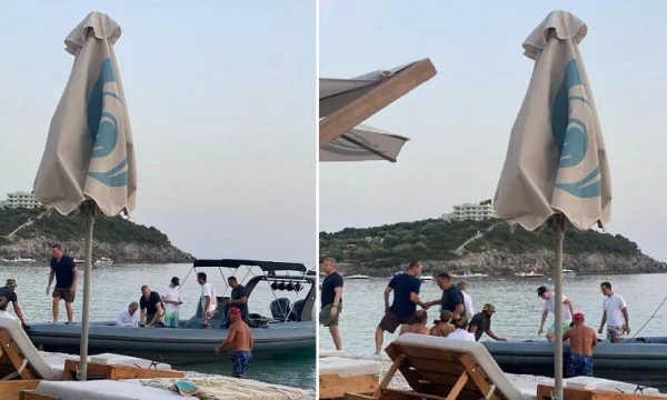 Ottenere foto: Richard Greenell gode di una vacanza nel sud dell'Albania