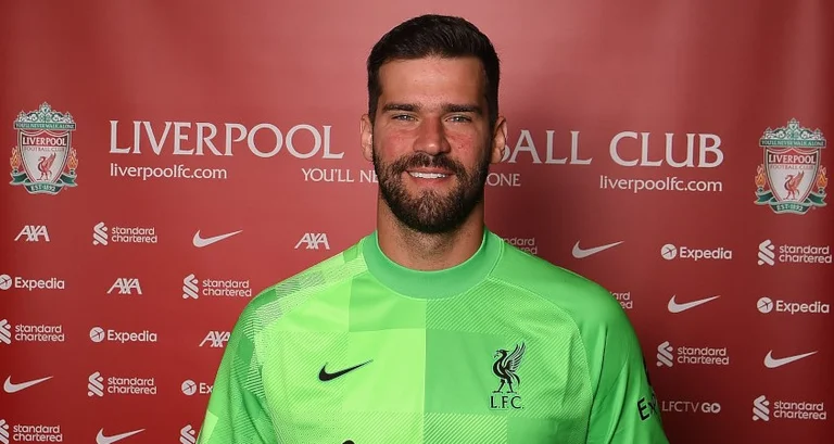 Ufficiale: Allison firma un nuovo contratto con Liverpool