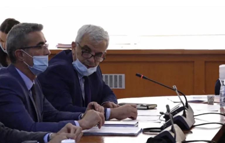 En seulement 6 mois, l'Assemblée a dépensé 3 millions d'euros