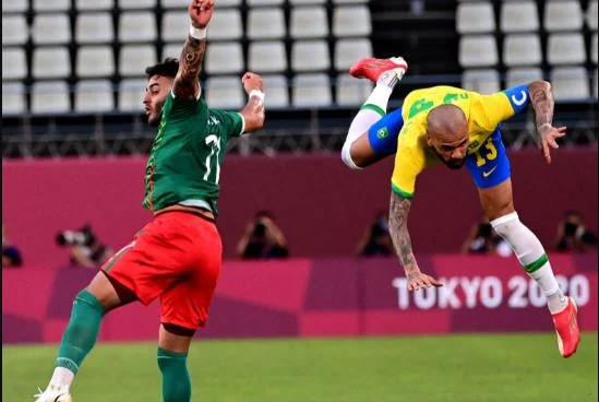 LO: Brasilien nicht genug Minuten, um das Finale zu sichern, nur gegen Mexiko nach der Strafe