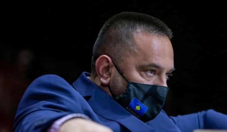 Driton Kuka es nominado para el título "Seguido"