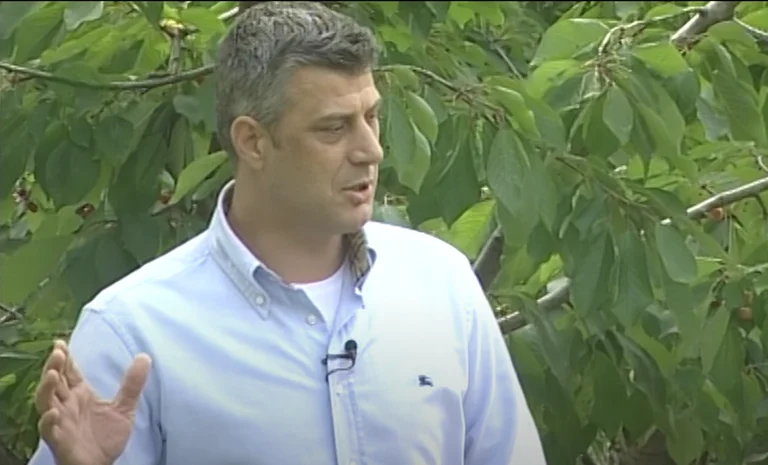 La storia di Thaci di come 27 volte aveva illegalmente attraversato il confine e lasciato 72 ore senza pane