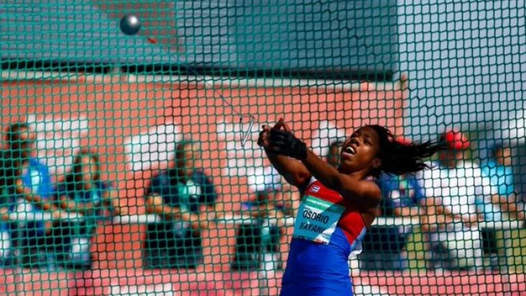 Un atleta di 19 anni ai Giochi Olimpici muore di martello in testa