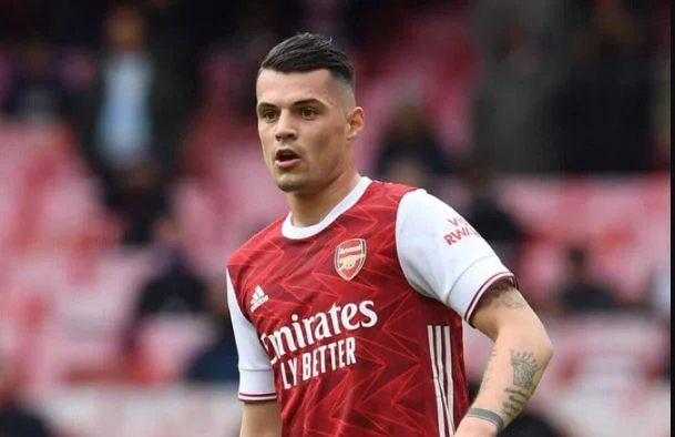 Cependant, Jaka ne s'en va pas, Arsenal prépare une nouvelle offre pour le milieu de terrain Suisse