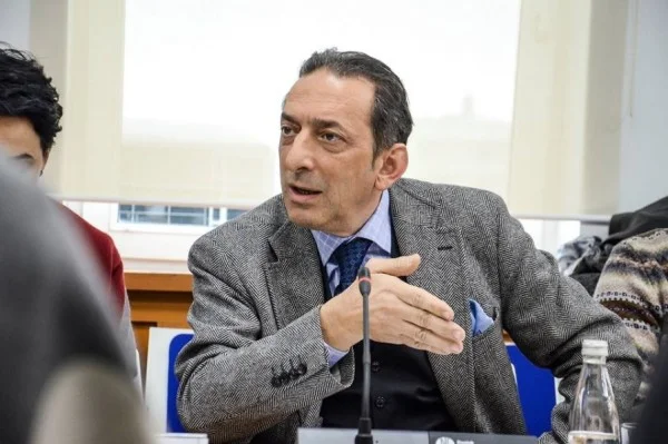 “Der gesamte Balkan innerhalb Serbisch “Bota”, Belgrads nächste Strategie