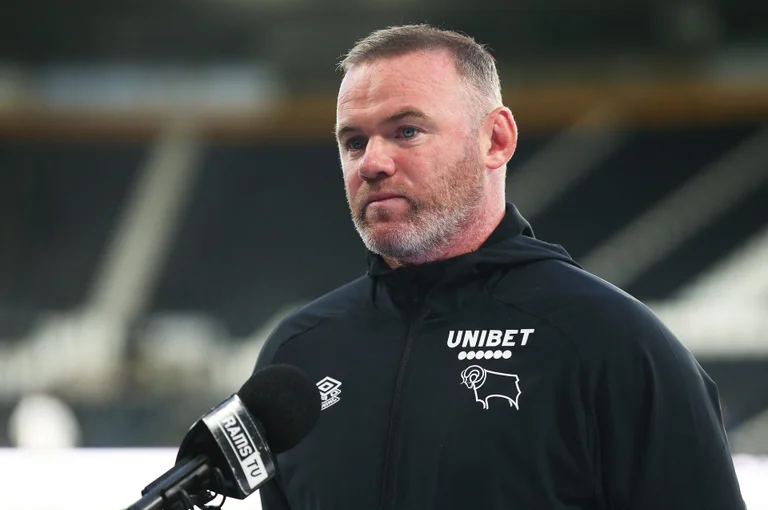 Dies ist Wayne Rooney nach dem Skandal mit jungen Mädchen im Hotelzimmer.