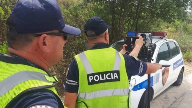 Terrible: L'Albanais met le feu à l'essence après la rangée familiale