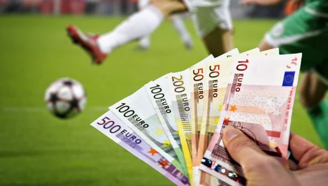 Diez clubes que más han pasado en la última década, Real Madrid en octavo lugar
