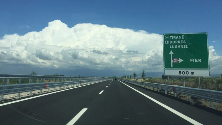Incidente di Fier, 19enne Tirana muore