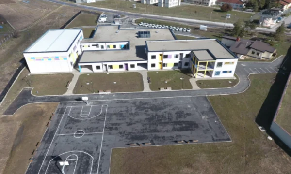 Le centre de correction Lipjan est fait de cuisine