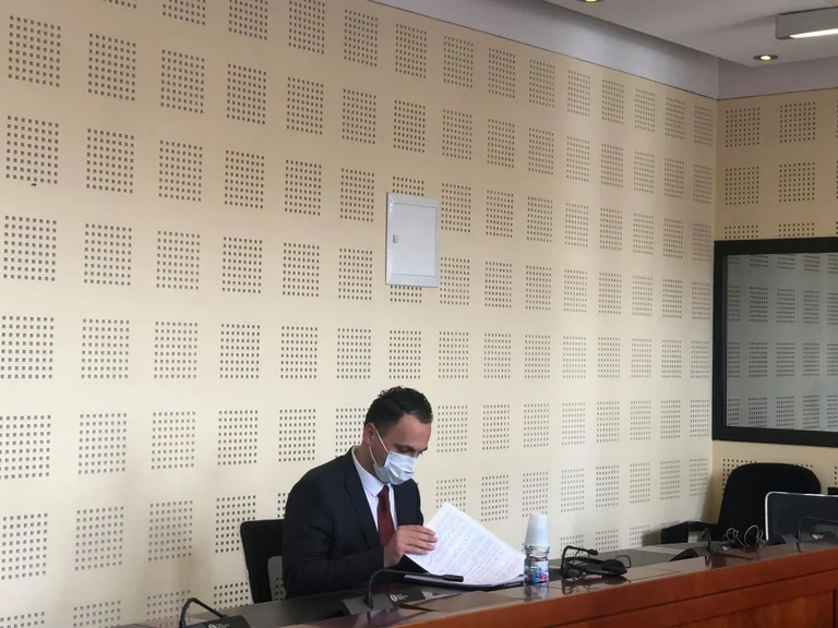 AKI Directeur Rapports à la Commission