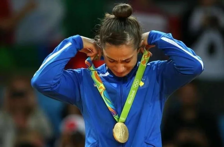 Majlinda Kelmendi termina su carrera en la selva