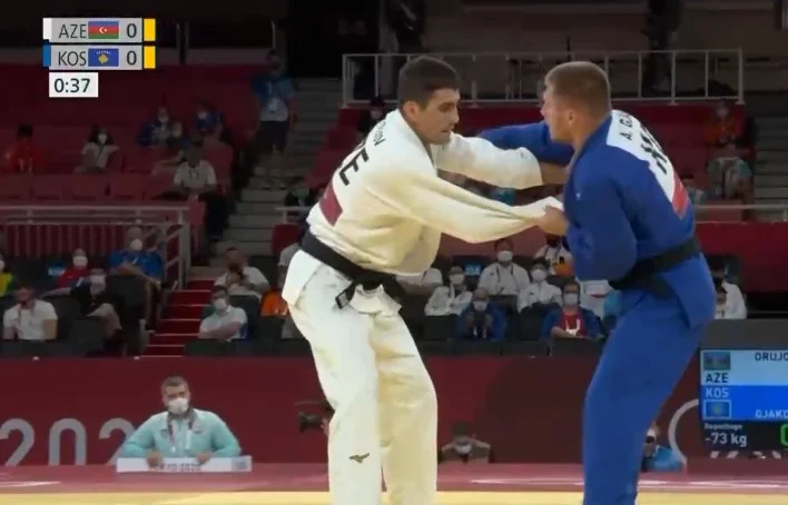 No hay medalla para Akil Gjakova, perdida por un rival de Azerbaiyán