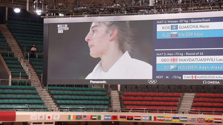 Nora et Achille Gjakova apprennent qui ils vont se battre dans le prochain cercle