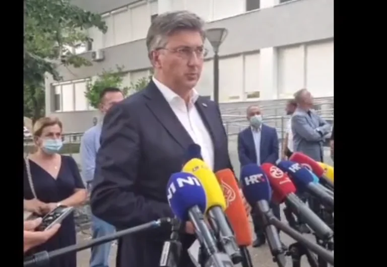 Croatia's prime minister and several ministers visit wounded at hospital