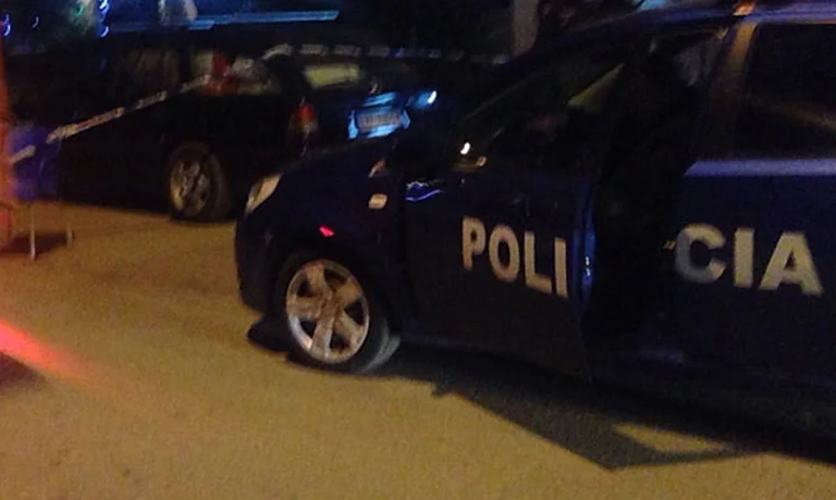 Polizia albanese arresta 11 piloti per 24 ore: Non volare sulla strada per raggiungere il mare