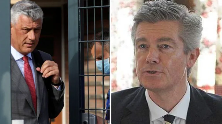 Ignorando dos guarnición y continuando la detención de Thaci, ¿qué dijo Simmons sobre el Tribunal Especial?