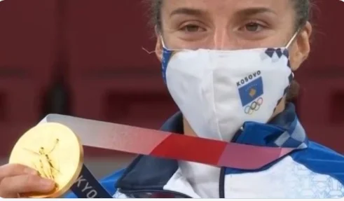 Exciting moments: Distria Krasniqi explodes in tears after taking gold