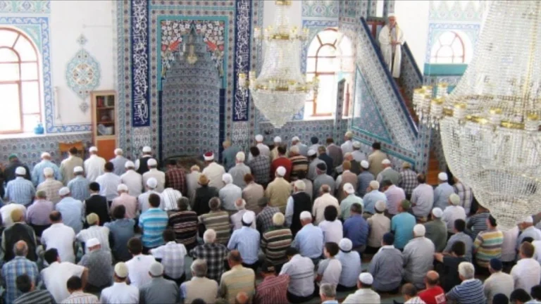 BIK: Nesër në xhuma do të bëjmë thirrje për vaksinim