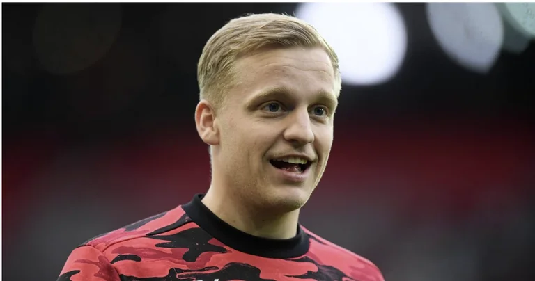 Van de Beek vendos për të ardhmen e tij tek Man Utd pas ofertës së Barcelonës