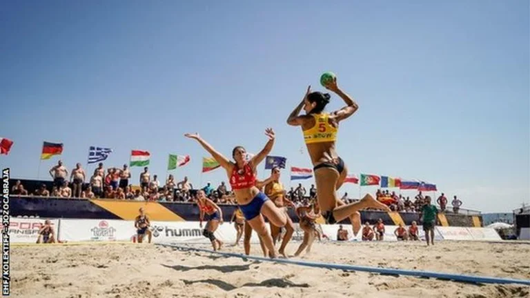 E padëgjuar: Sportistet norvegjeze dënohen pasi nuk veshën bikini në ndeshjen ndaj Spanjës