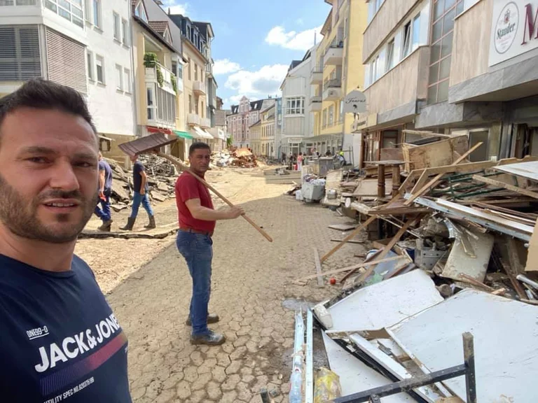 “I thashë jam nga Kosova, ai filloi të qaj”, flet shqiptari që iu ndihmoi gjermanëve pas vërshimeve